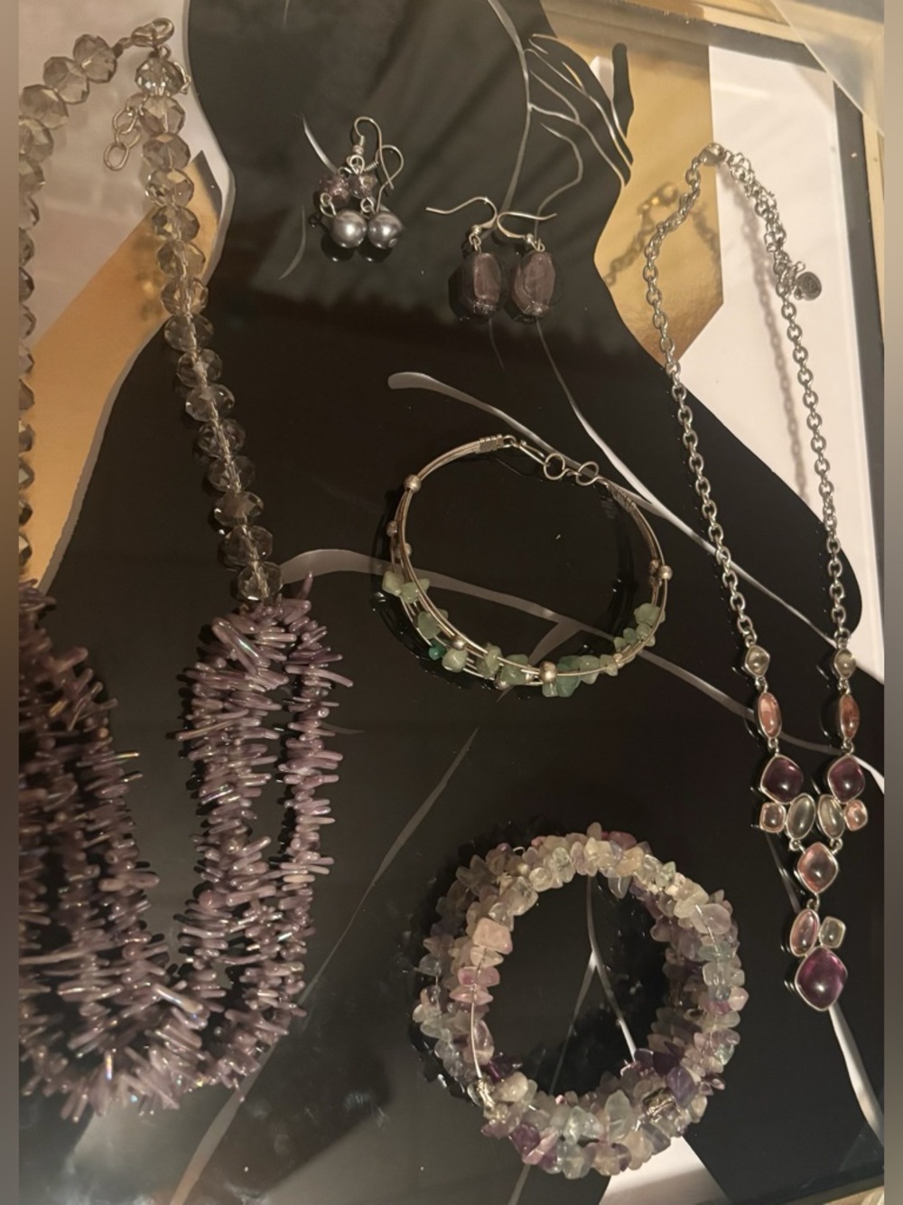 2 Necklaces, 2 Gemstone Bracelets, and 2 pairs of Earrings #121 - Picture 12 of 16